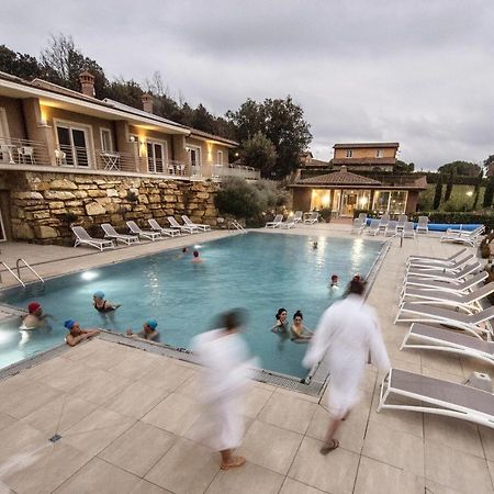 Apartments In Residence With Swimming Pool In Monteverdi Marittimo Buitenkant foto