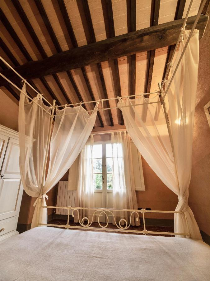 Apartments In Residence With Swimming Pool In Monteverdi Marittimo Buitenkant foto